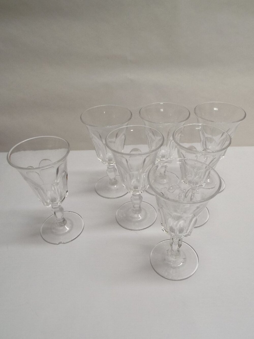 HEISEY Colonial Clear Cordial Glasses - VINTAGE 6 Undamaged and 1 Chip on Foot